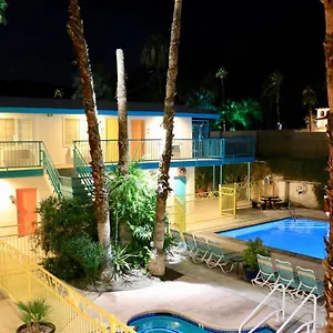 Adara 2*, Palm Springs United States